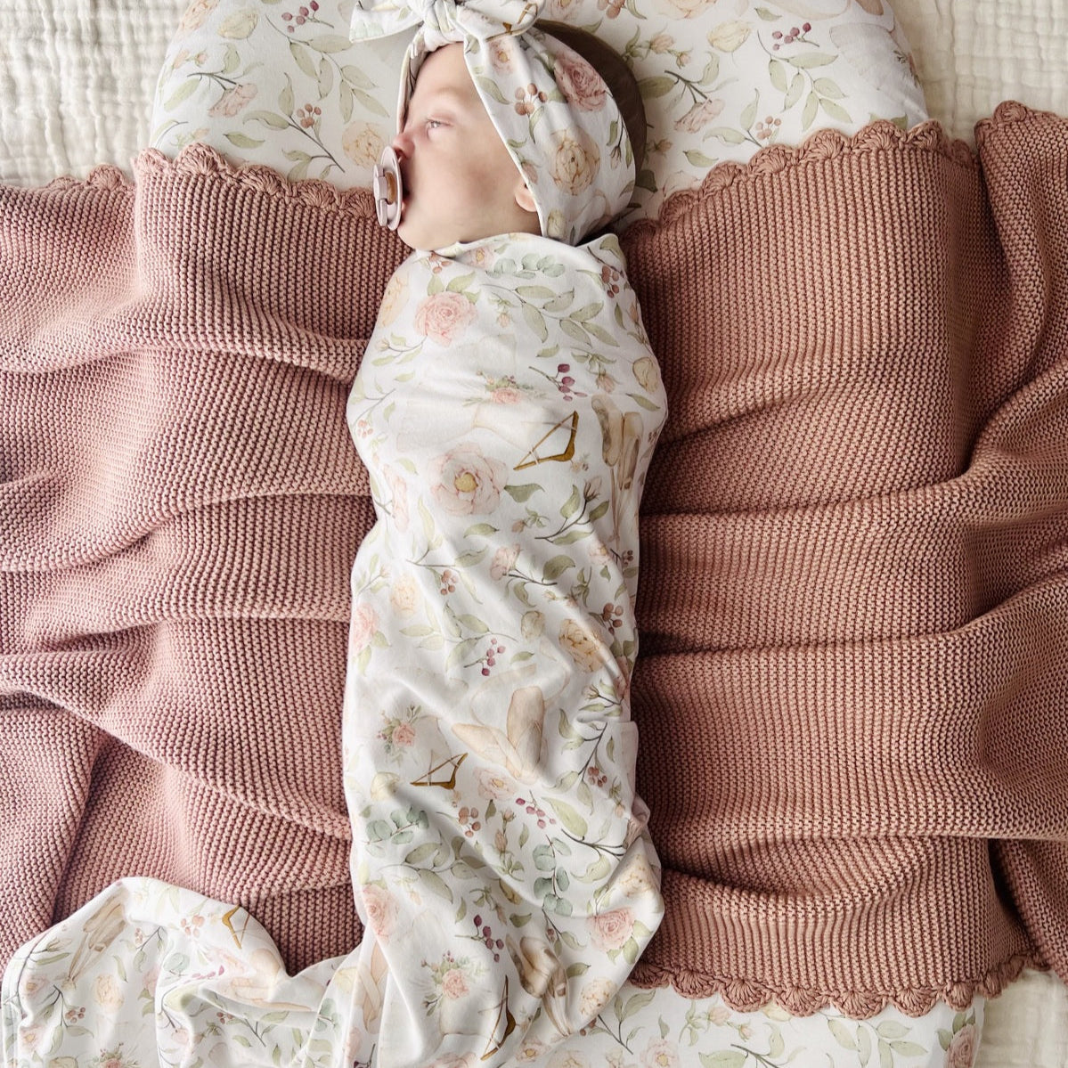 Cuddle Bug & Co Baby Wrap Set