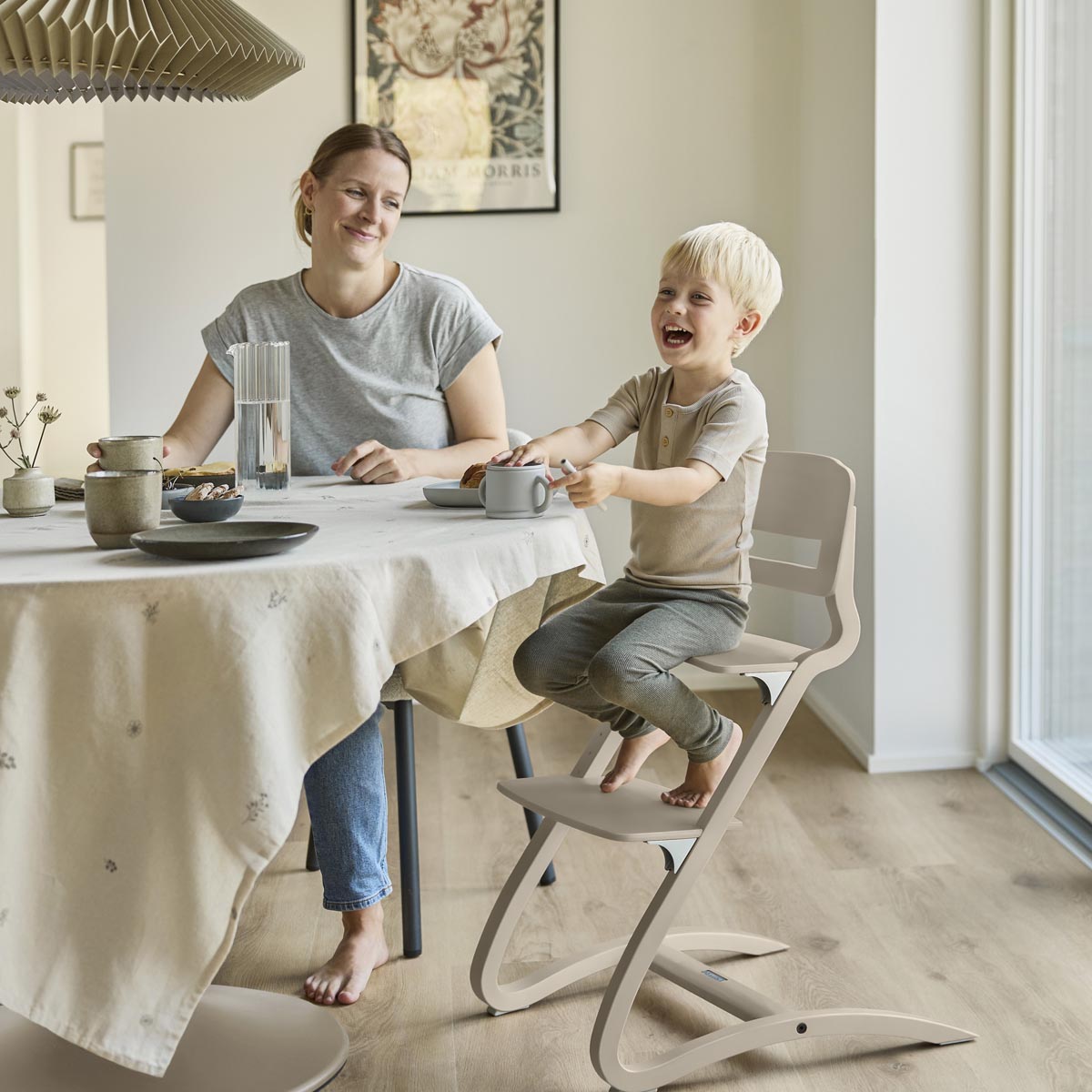 Leander LOUIE High Chair - Cappuccino