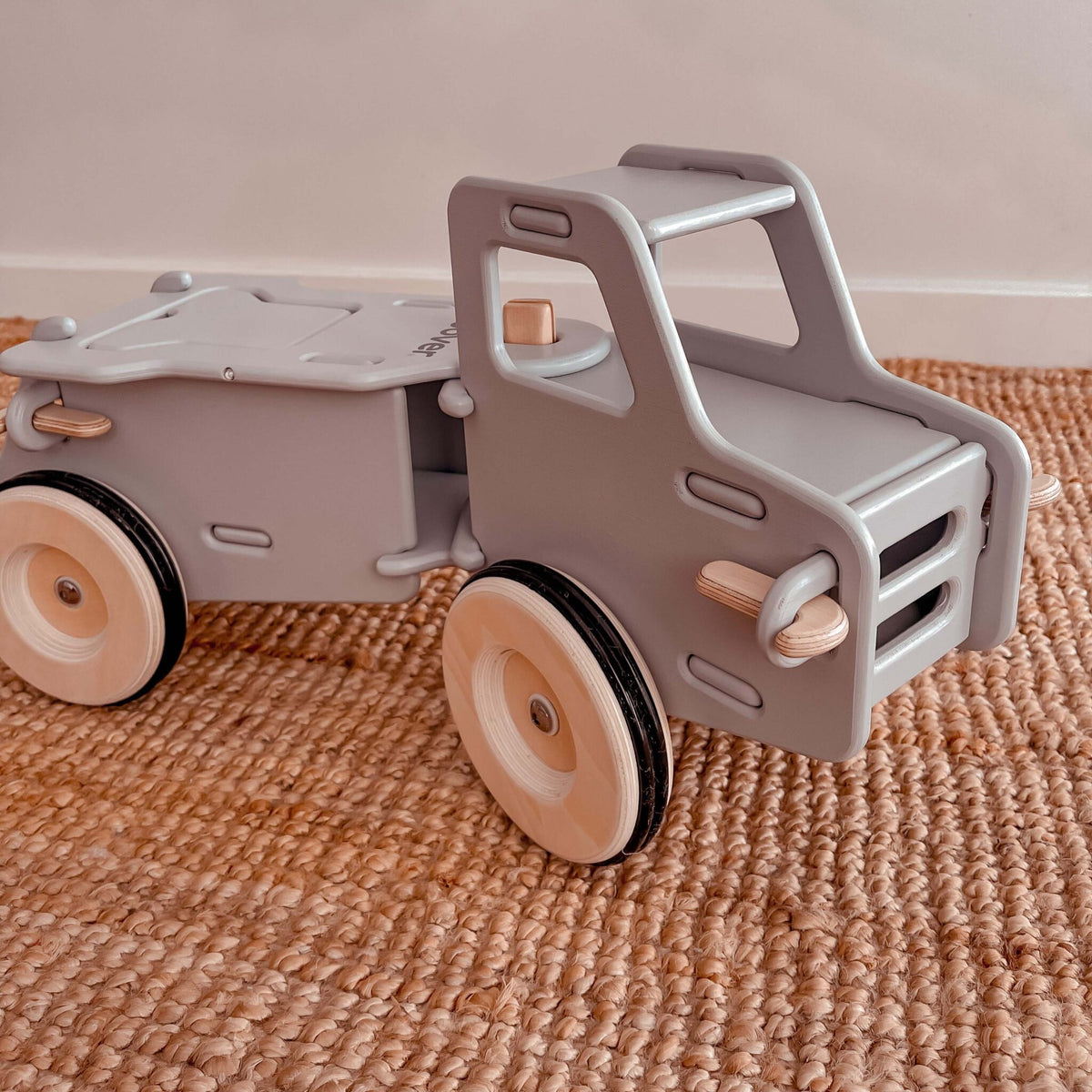 Moover Classic Dump Truck