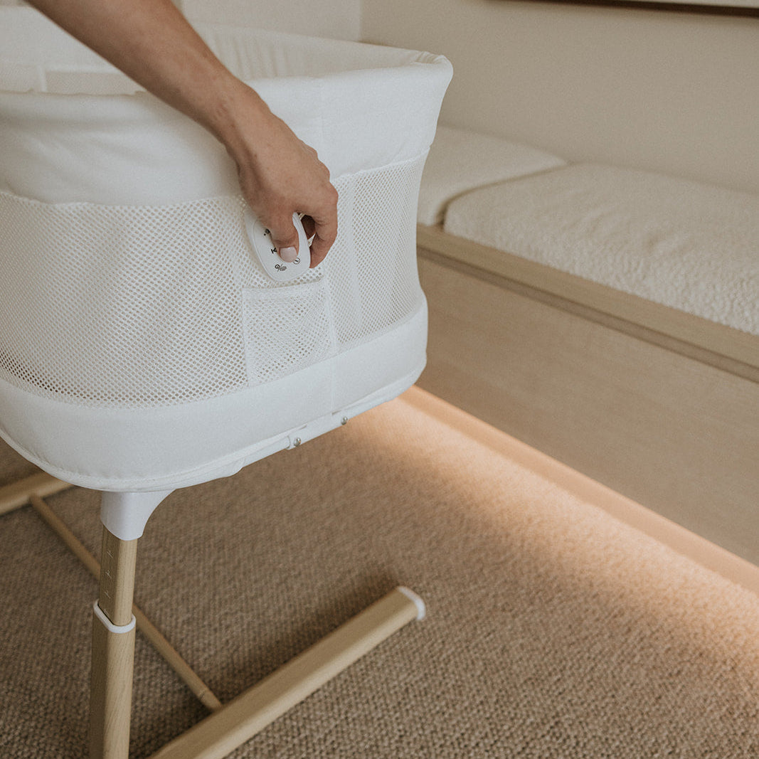 BabyRest SWAN Smart Electric Bassinet