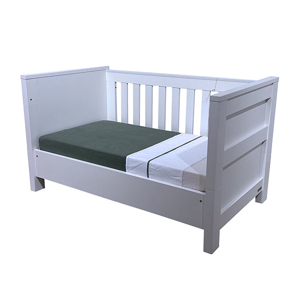 Love N Care BORDEAUX Cot & Chest Package - White