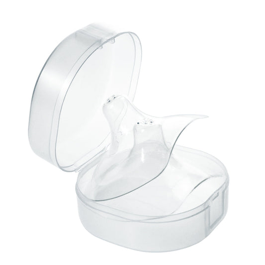 Haakaa ultra-thin silicone nipple shields - Medium / 2 pack